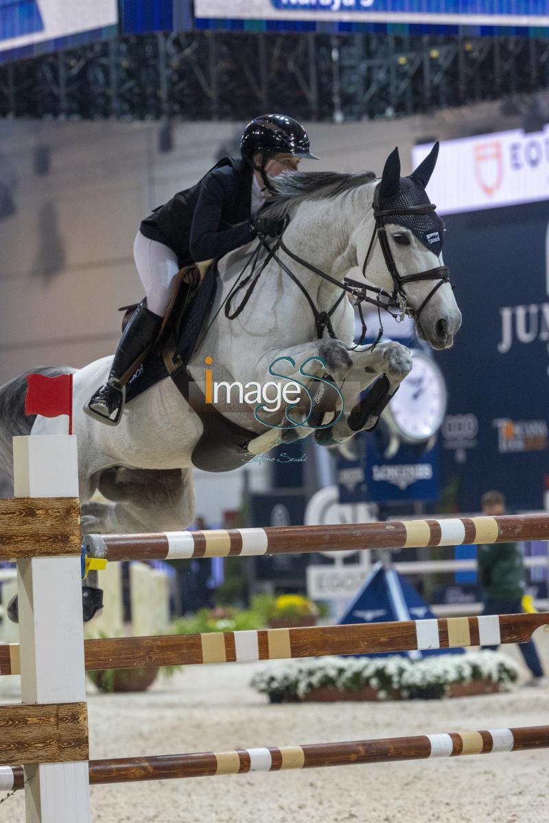 Hinners Sophie (GER) riding Nuraya 3_Verona_20241109_SS358059.jpg